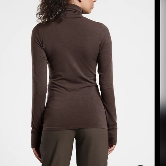 Athleta NWT Ascent Turtleneck - Picture 2 of 9